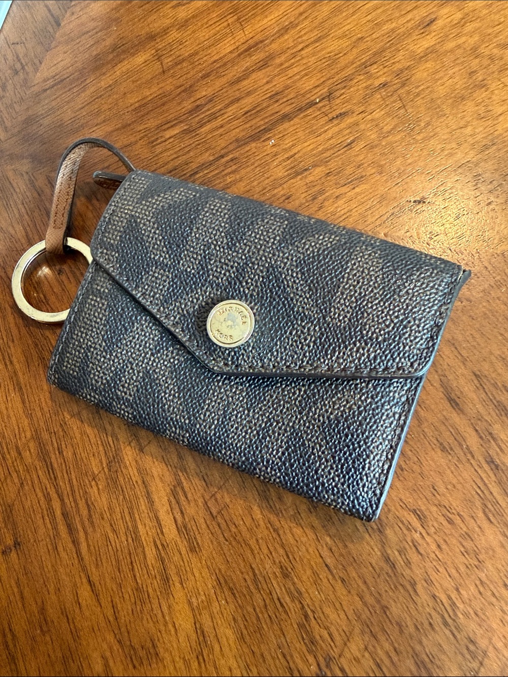 Michael Kors Women’s Small Envelope Key Wallet in Dark Brown